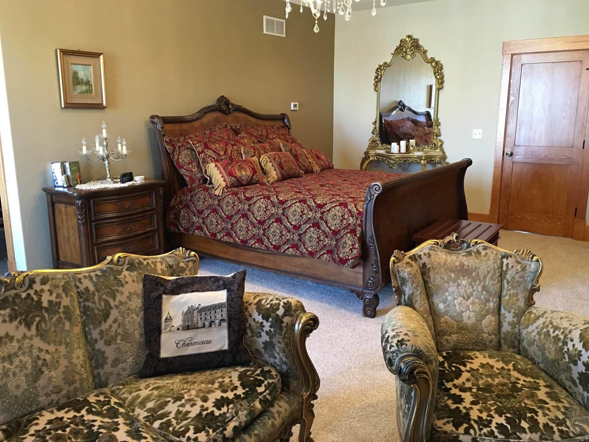 Attwood House Bed And Breakfast Near Manhattan, Ks Randolph Bagian luar foto